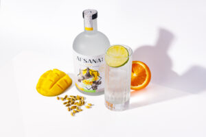 King Non-Alcoholic Aperitif - 70CL - Image 2